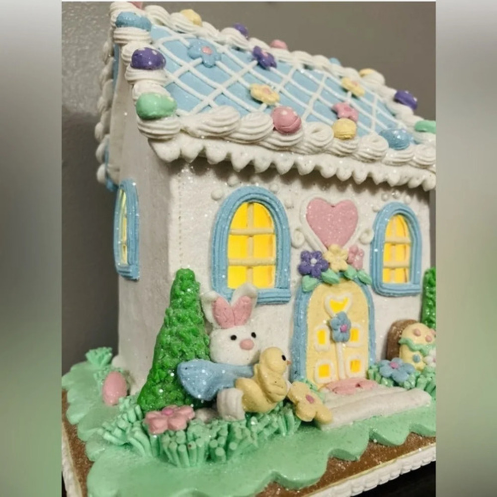 Easter Gingerbread Cookie House LED Light-Up Tabletop Decor Pastel NWT